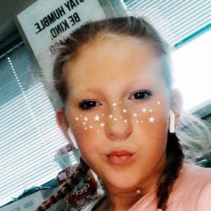 Meet your Posher, Kiley